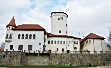 Župa získala ďalší grant. Obnova hradu pokračuje