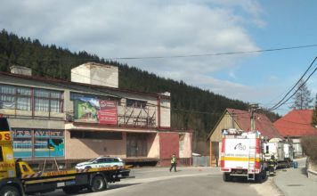 Vážna nehoda motorkára v Turzovke, zasahoval vrtuľník