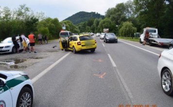 ŽILINA: Polícia hľadá svedkov dopravnej nehody v Považskom Chlmci