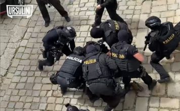 Alah akbar, kričal ozbrojenec v hlavnom meste, zneškodnila ho polícia (video)