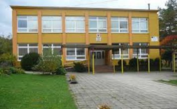 ĽUBELA: V obci nový školský rok neotvorili