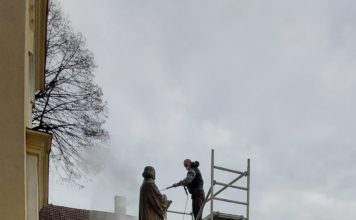 LIPTOVSKÝ MIKULÁŠ: Mesto rekonštruuje sochu Juraja Tranovského