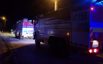 Hasiči robia zbierku pre rodinu nebohého chlapca, ktorému výbuch amputoval končatiny