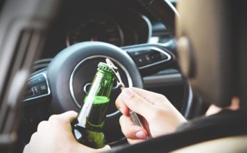 ŽILINSKÝ KRAJ: Podgurážení vodiči a cyklisti na cestách