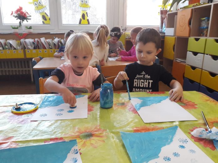 Zvýšenie poplatkov v školách