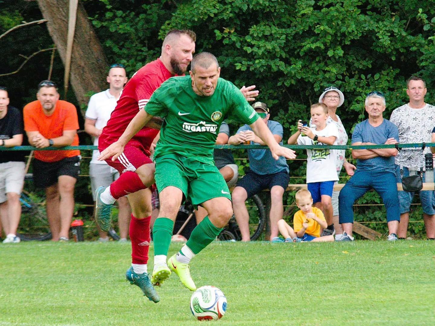 FUTBALOVÝ SVIATOK V DIVINE! Malá obec prepisuje históriu, privíta veľký MŠK Žilina