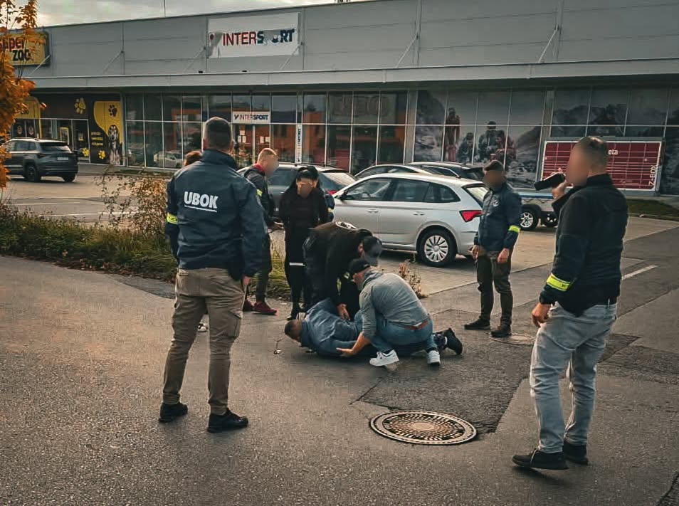 POLICAJNÁ AKCIA KANDIDÁT: Hlasy za 5 až 10 eur, tisíce na ruku a dokonca aj byt! V Martine odhalili podozrenie z volebnej korupcie